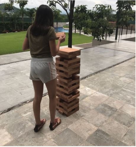 Outdoor game "Jenga gigante"